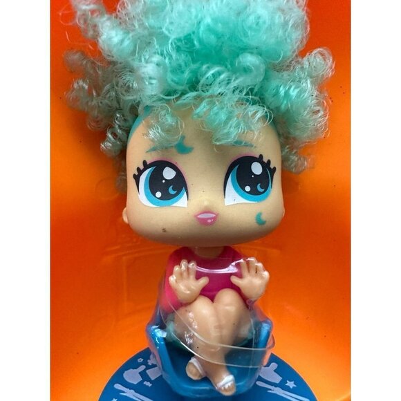 Hair Dooz Neonz Doll - Picture 2 of 8